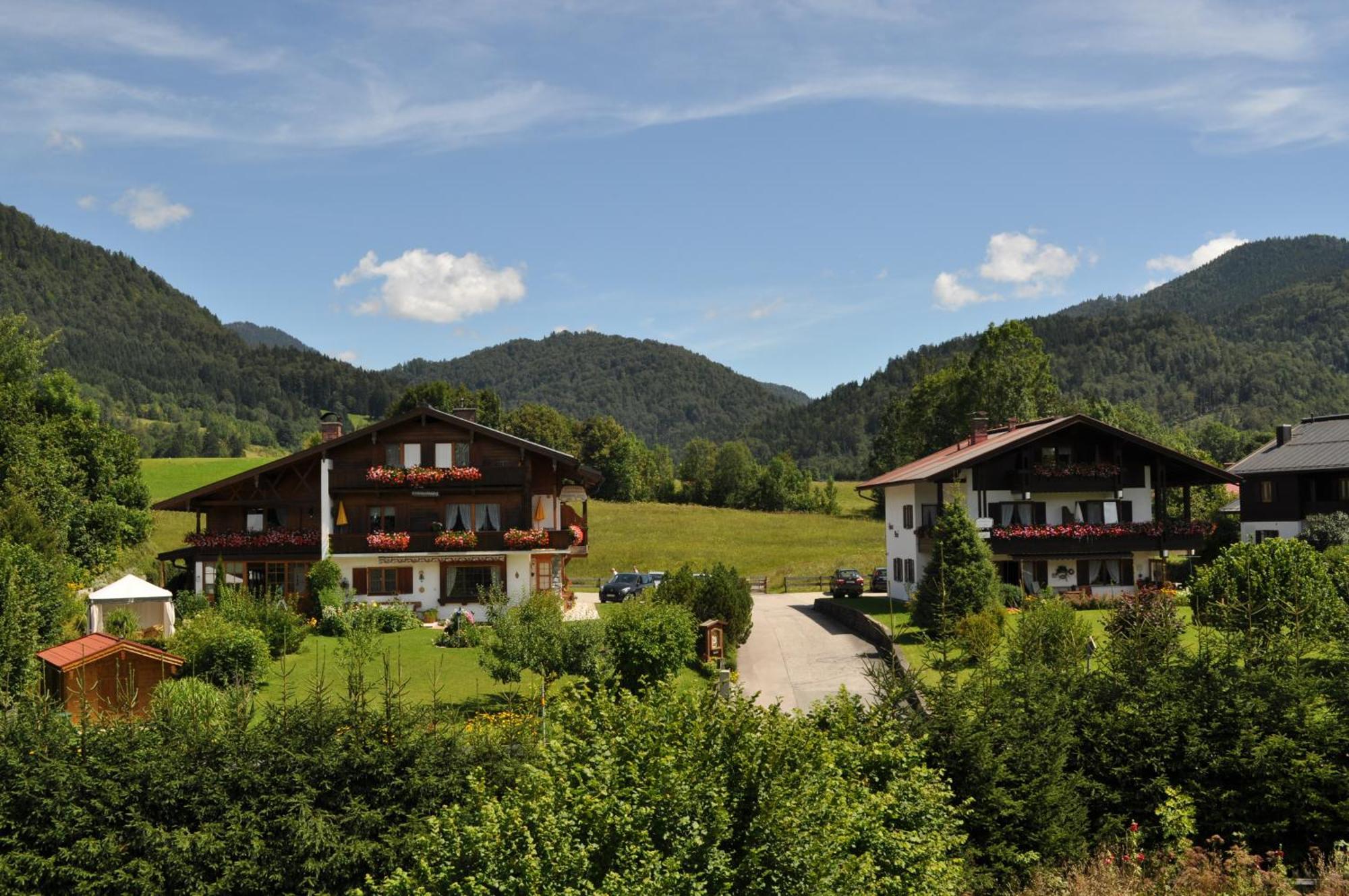 Gaestehaeuser Schwemmbauer Hotel Reit im Winkl Exterior photo